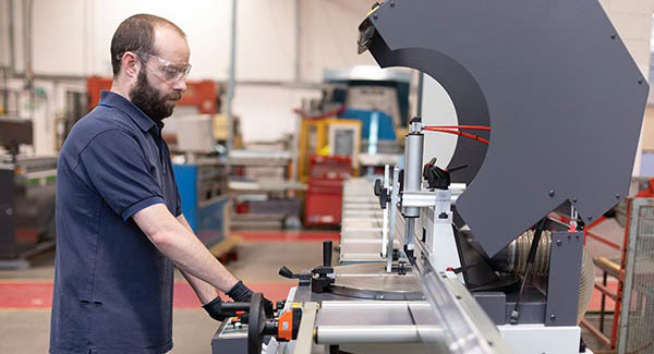 Cutting Centre Cutting Centre